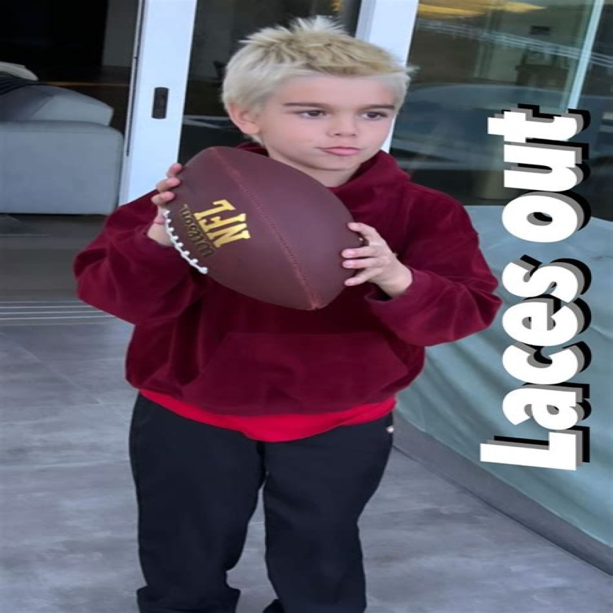 HTML